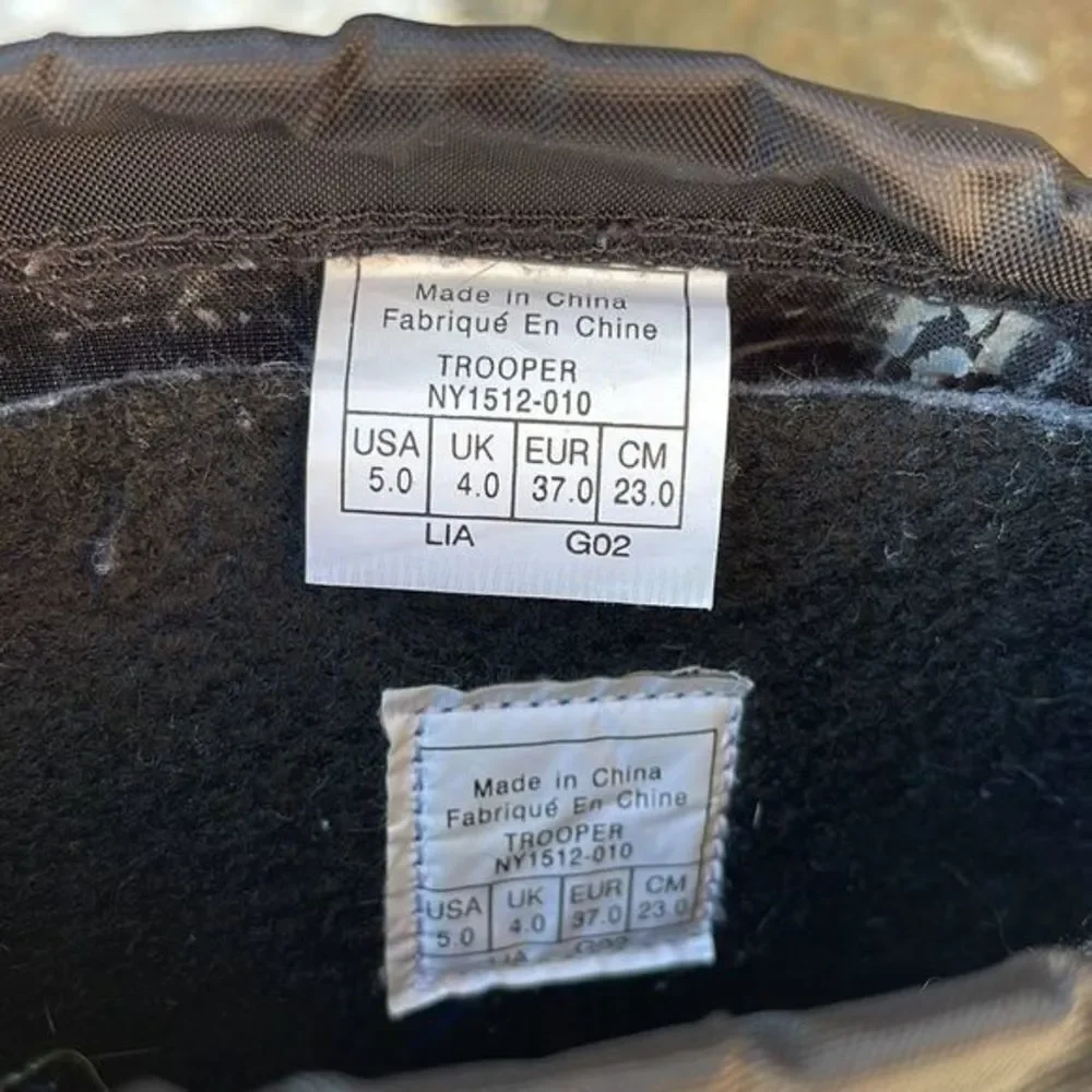 Sorel Youth/Kid’s 'Trooper' Winter/Snow Boots in Black Size 5